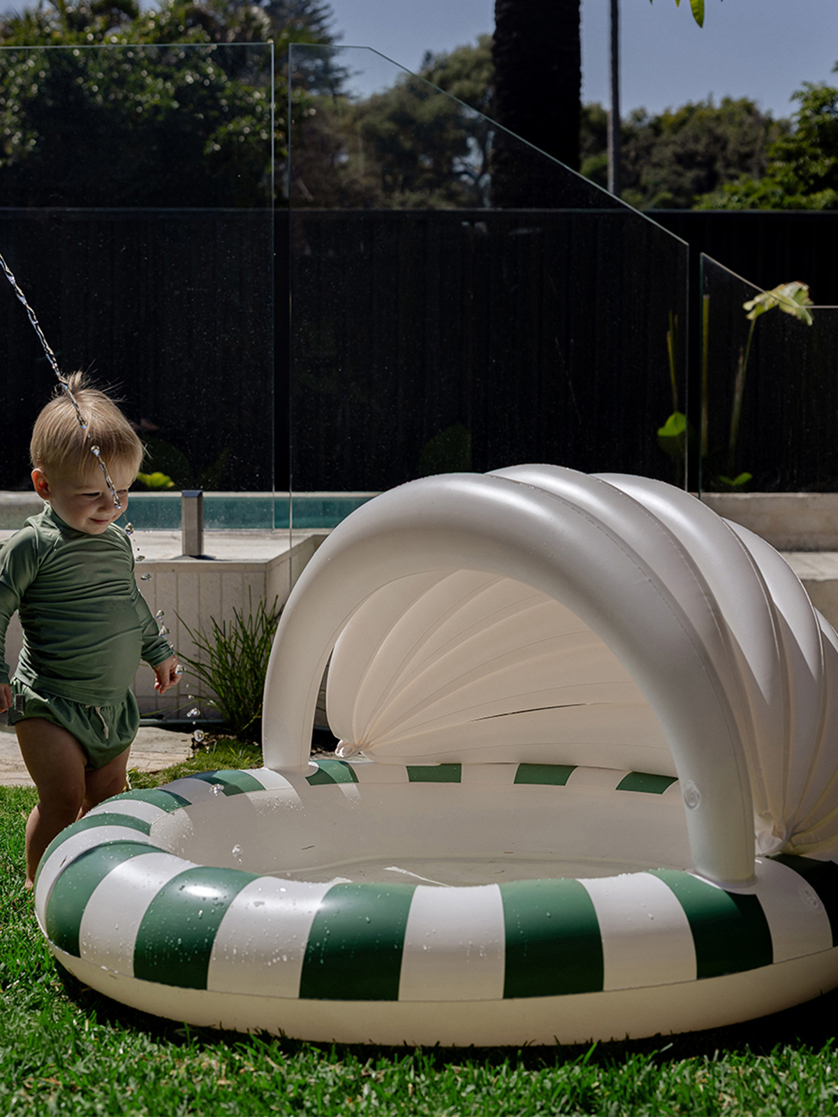 SUNNYLiFE Oppblåsbar Basseng, Eli the Eliphant