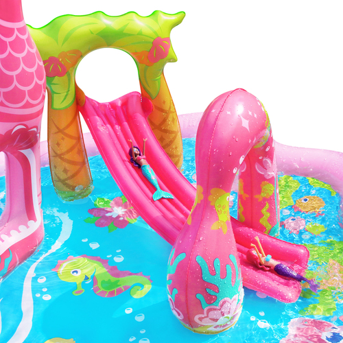 Banzai Vannlekepark med Havfruedukker