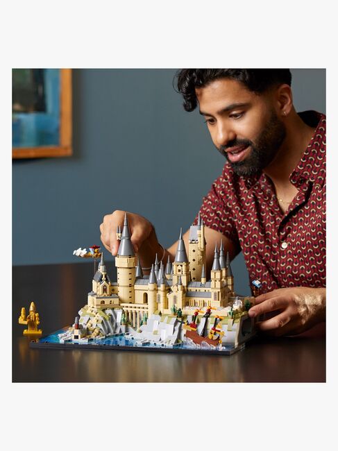 LEGO Harry Potter 76419 Galtvortborgen med hageanlegg