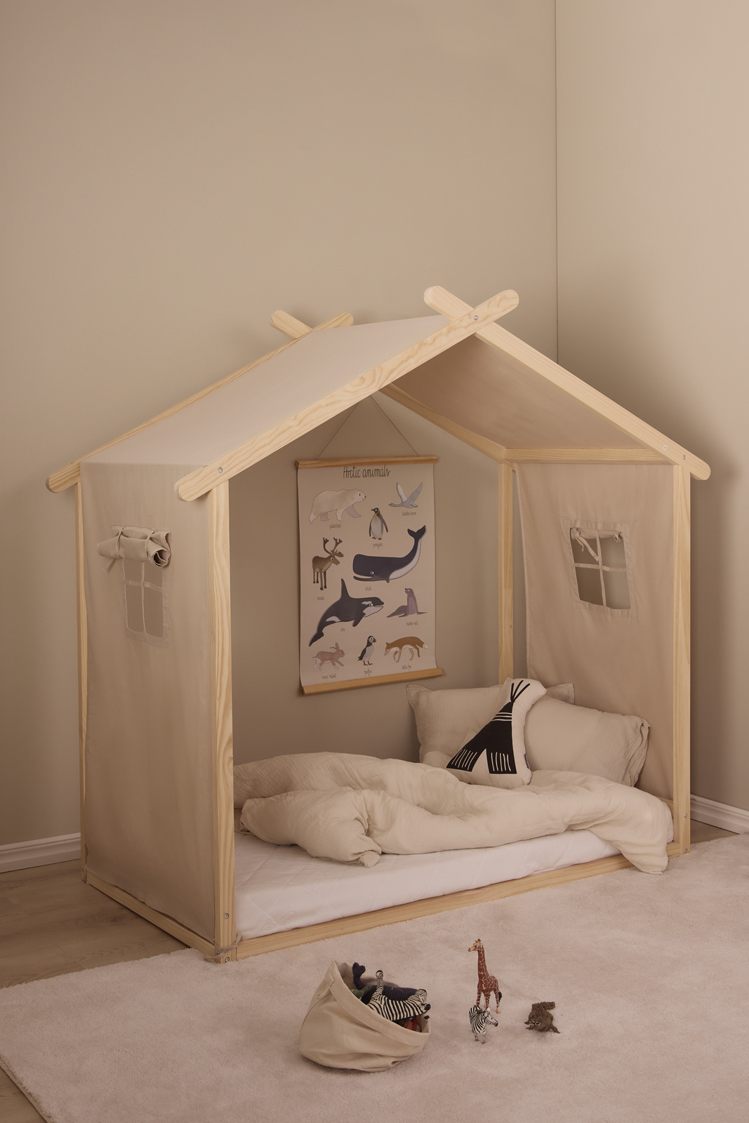 Minitude LEVI Husseng inkl. BabyMatex Madrass Carpathia 70x140, Nature