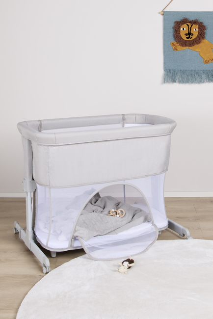 Beemoo CARE 2-i-1 Bedside Crib & Lekegrind, Light Grey