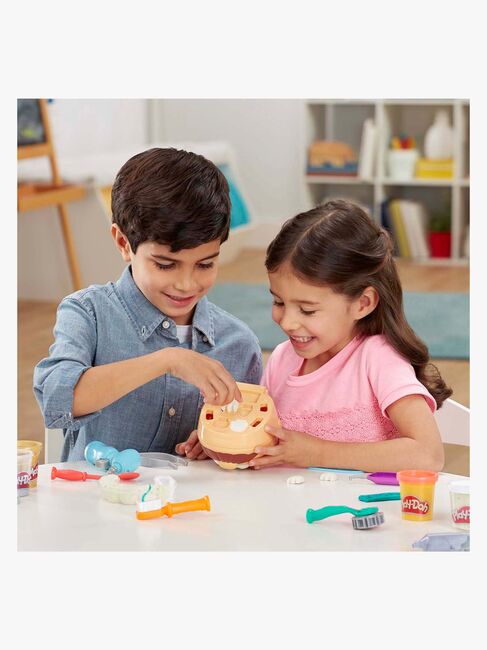 Play-Doh Lekeleire Tannlege