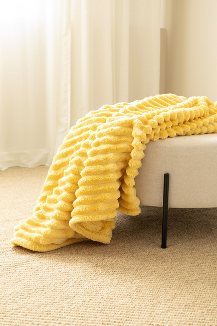 KMCarpets Stripe Pledd 130x170, Gul