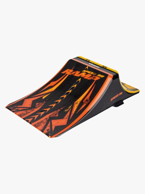 Carrera High Speed Radiostyrt Bil med Rampe