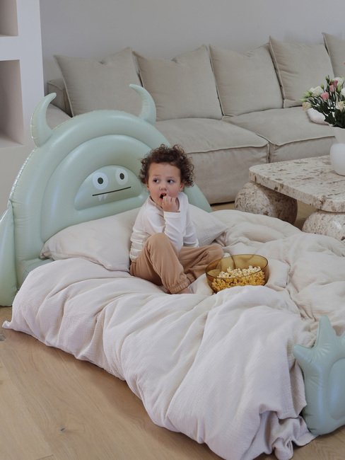 SUNNYLiFE  Oppblåsbar Barneseng, Monster Sage