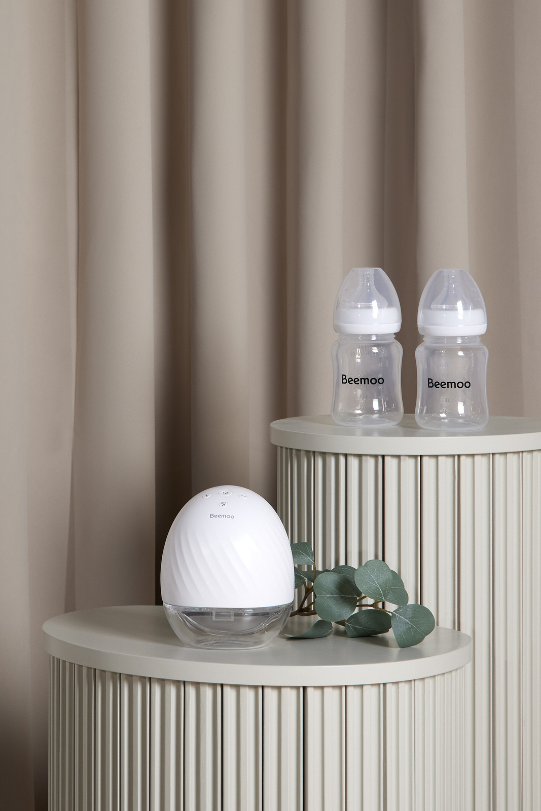 Beemoo CARE Wearable Elektrisk Brystpumpe Singel inkl. Brystmelkflaske 180 ml 2-pack