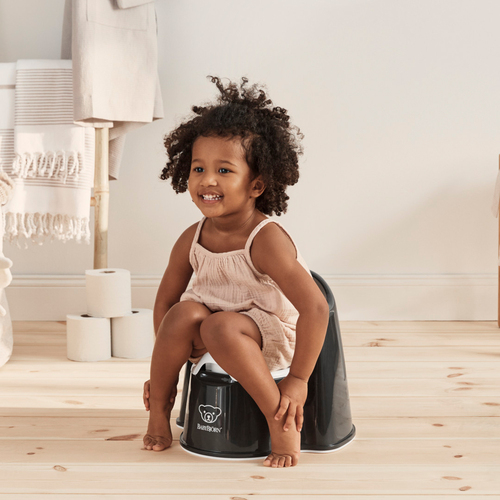 BabyBjörn Pottestol, Svart/Hvit