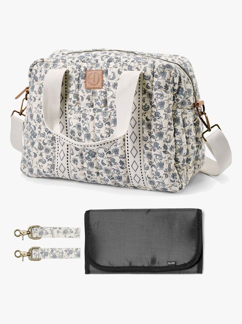 Elodie Stelleveske, Garden Leo Toilé