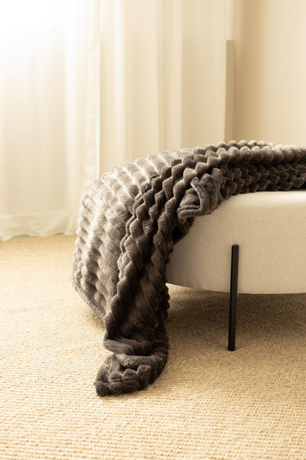 KMCarpets Stripe Pledd 130x170, Kullgrå
