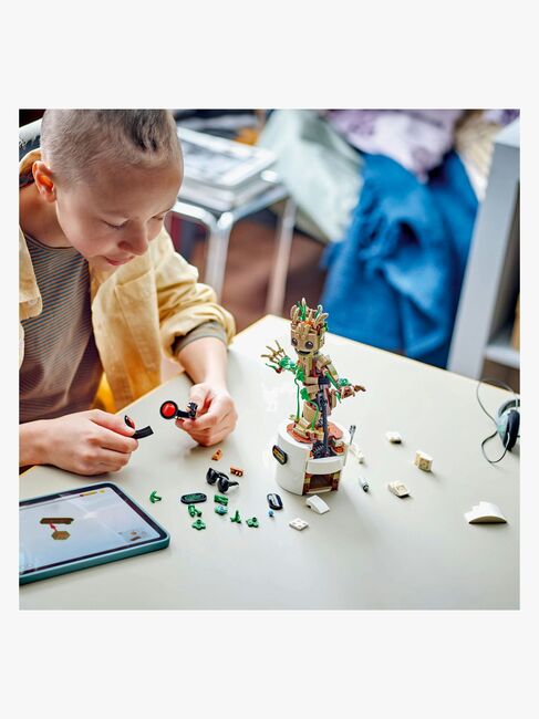 LEGO Super Heroes 76297 Groot som danser