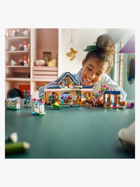 LEGO Friends 42688 Rideskole med stall