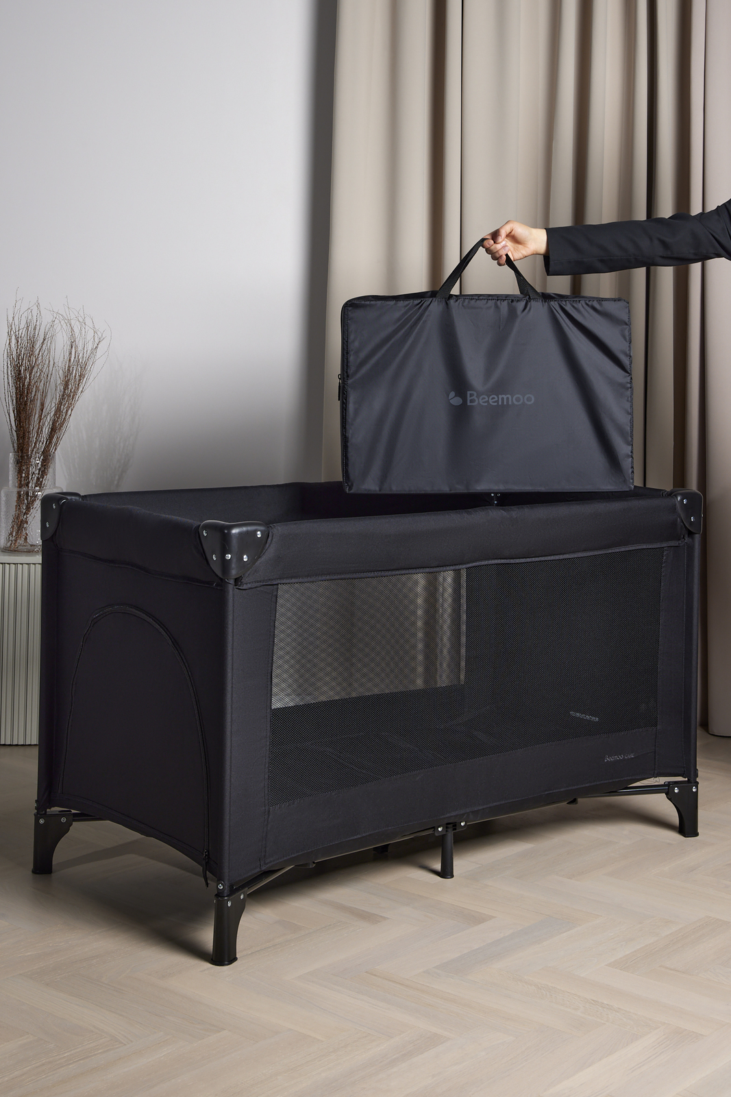 Beemoo CARE QuickFold Reiseseng inkl. Madrass, Black