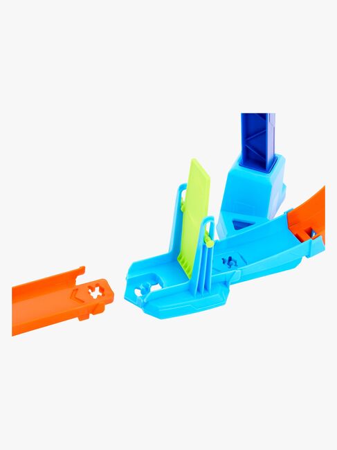 Hot Wheels Stunt Tracks Corkscrew Jump Champion Bilbane