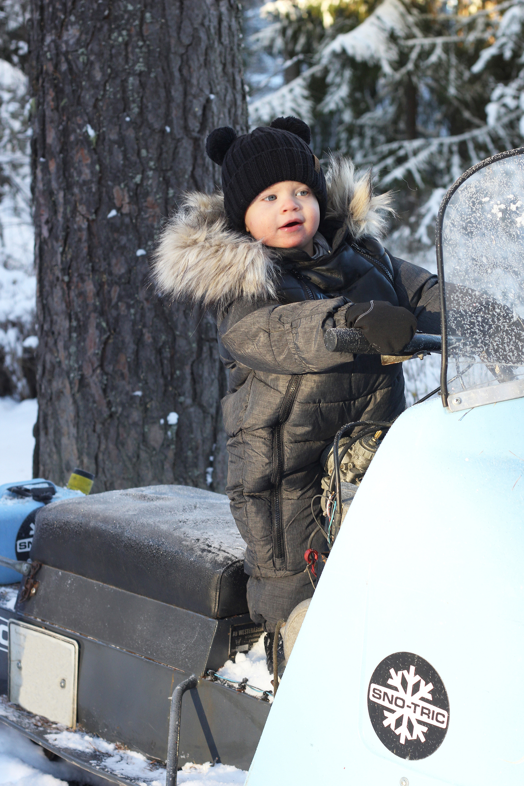 Lindberg Roxtuna Lue Ullmiks, Svart