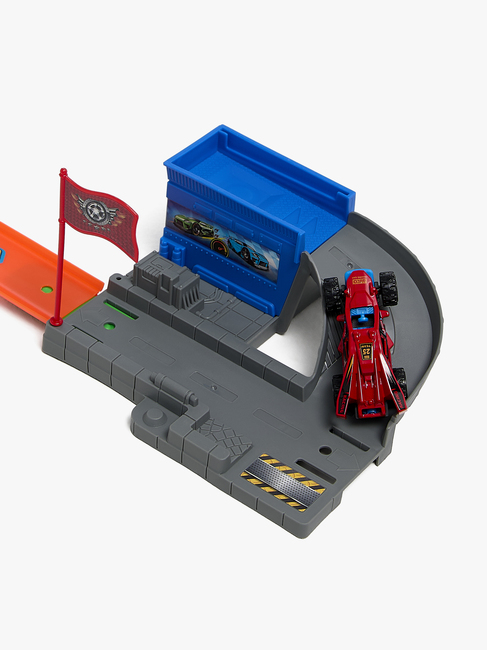 Alex's Garage Track Racing Bilbane med Sportsbiler