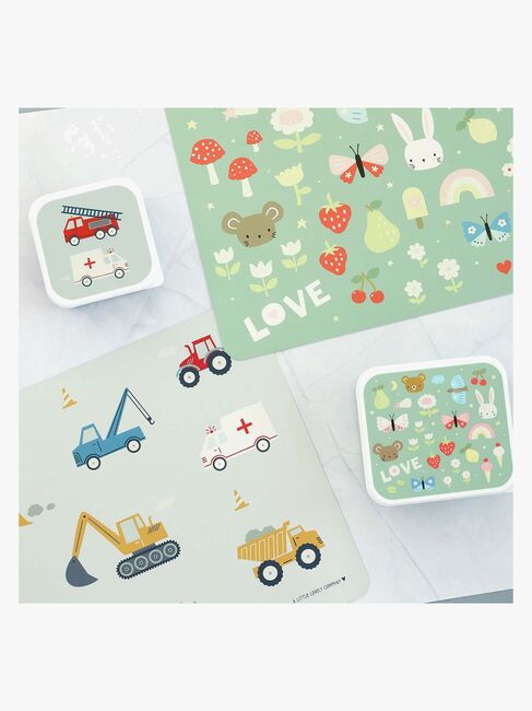 A Little Lovely Company Spisebrikke, Kjøretøy