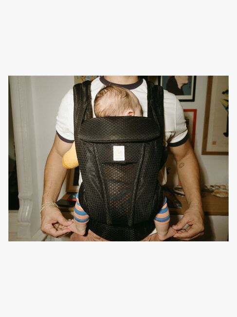 Ergobaby Omni Deluxe Bæresele Mesh, Onyx Black