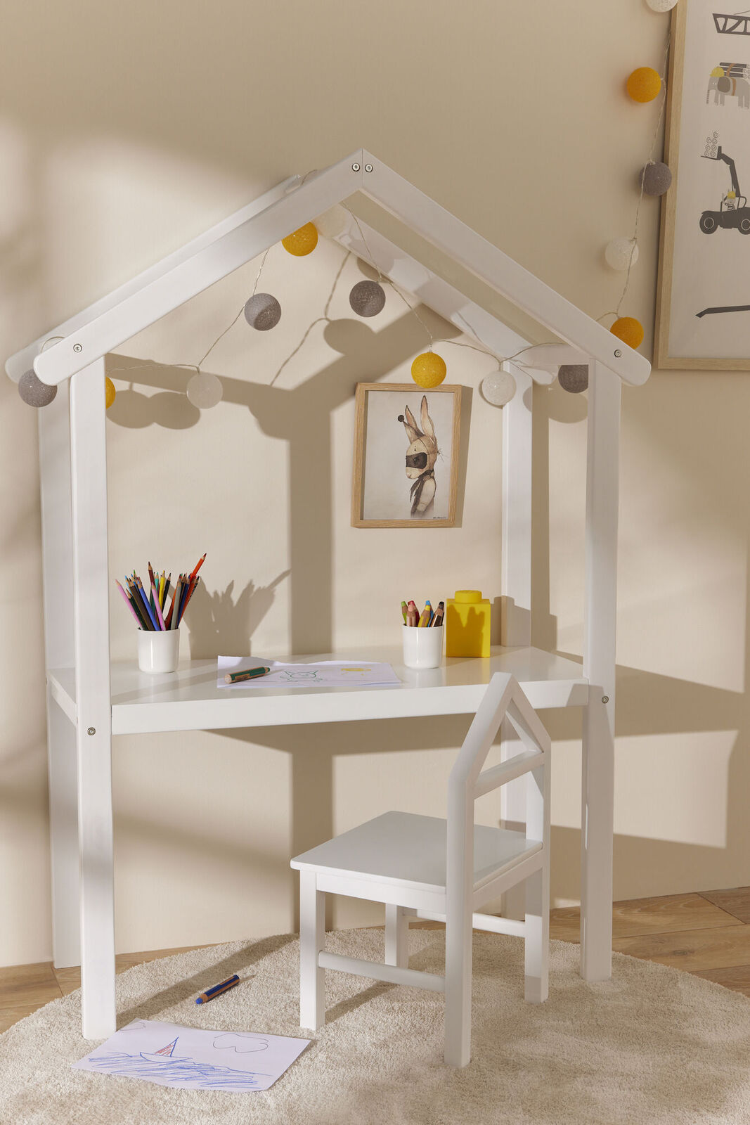 JLY  Hus Skrivebord med Stol, Hvit