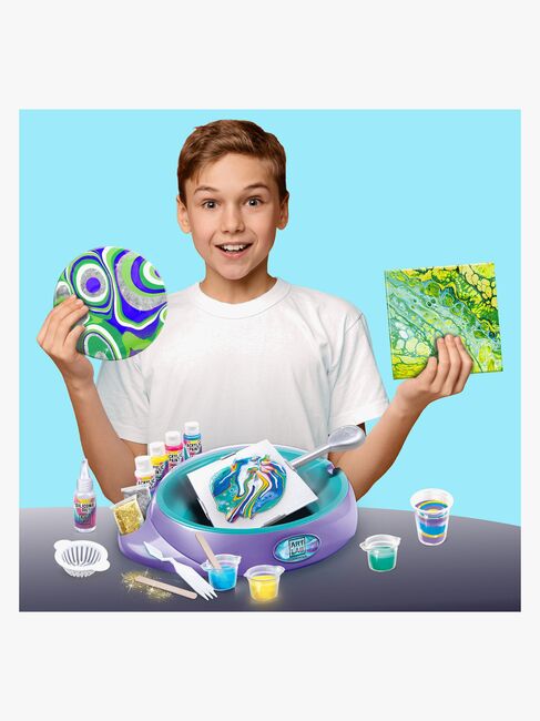 Art Lab Pouring Art Studio Malesett