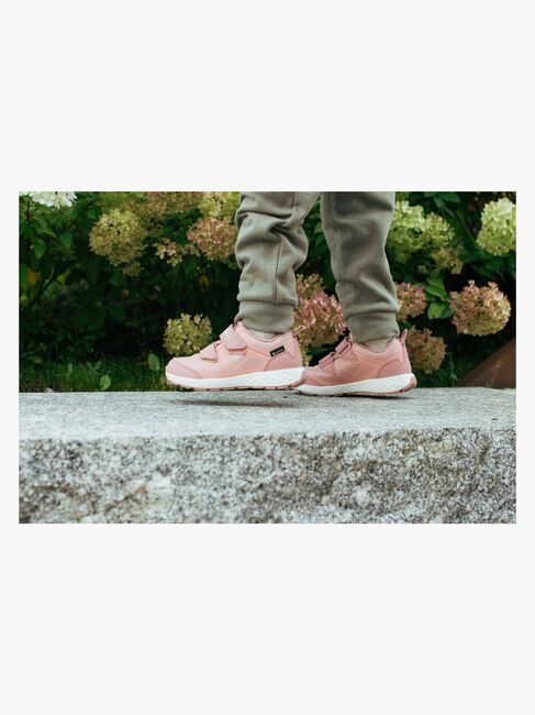 Viking Veme Reflex 2V GTX Sneakers, Light Pink