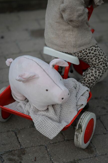 Lotta i Bråkmakergata Teddy Kosedyr Gris, Rosa