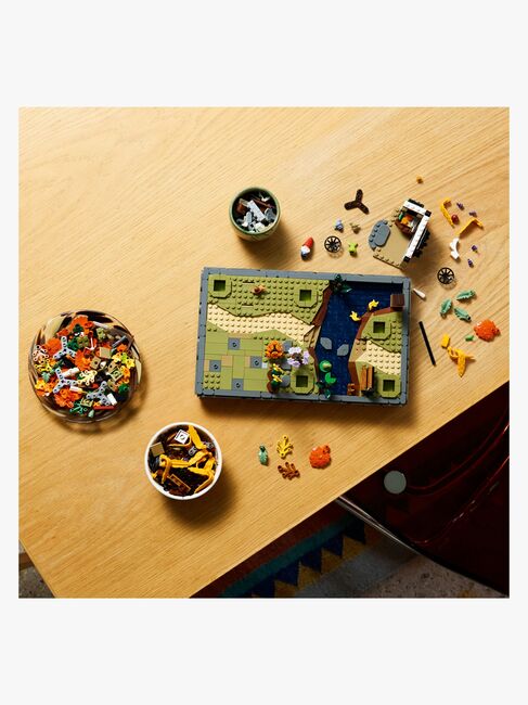 LEGO Icons 11372 Høstlig hage med lite hus