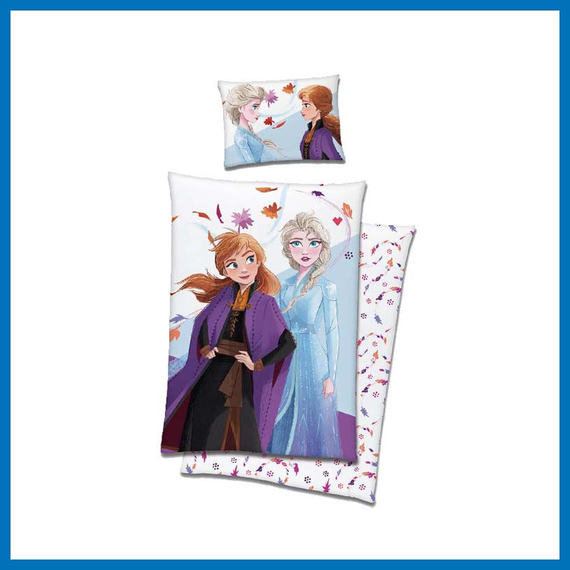 Dynetrekk og putevar med figurer fra en animasjonsfilm og teksten 'Magical Time Together'.