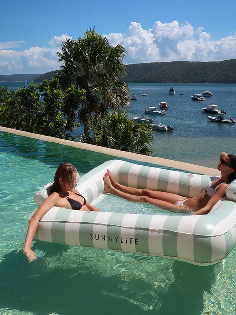 SUNNYLiFE Lux Twin Flytende Hengekøye, The Vacay Soft Olive