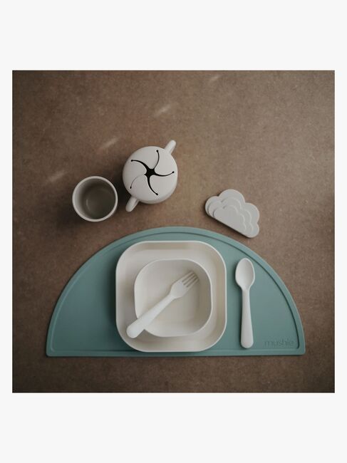 Mushie Bestikk, Ivory