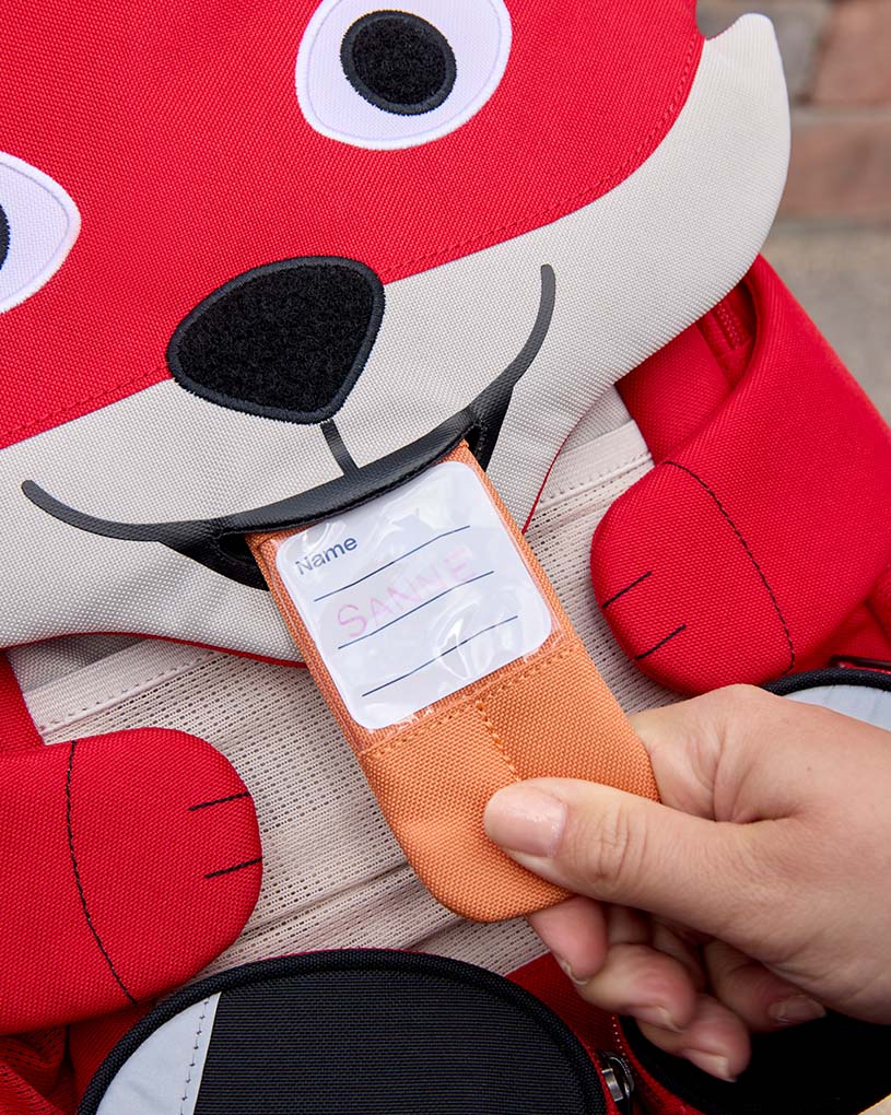 Leken navnelapp på tungen