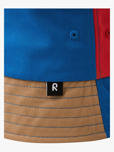 Reima Siimaa Solhatt, Peanut Brown