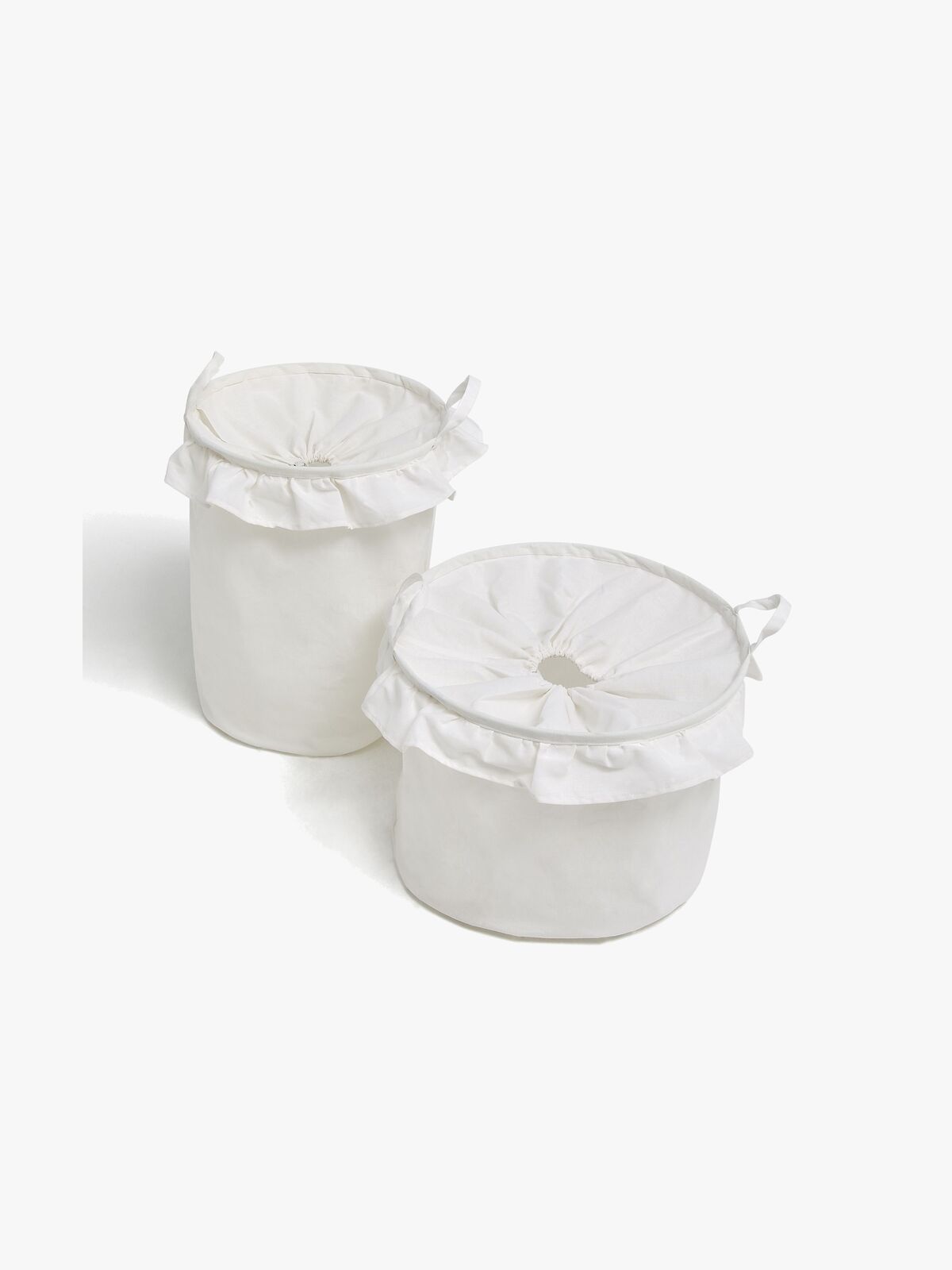 PF-011 No 22- FRILL White-4473_2.jpg