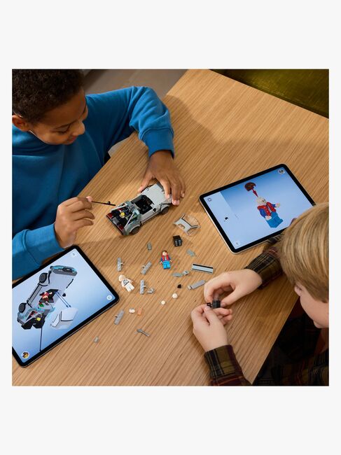 LEGO Speed Champions 77256 Tidsmaskinen fra Tilbake til fremtiden