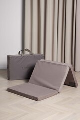 Beemoo CARE Madrass til Reiseseng, Taupe