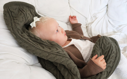 Vinter & Bloom Cuddly Teppe, Dusty Olive