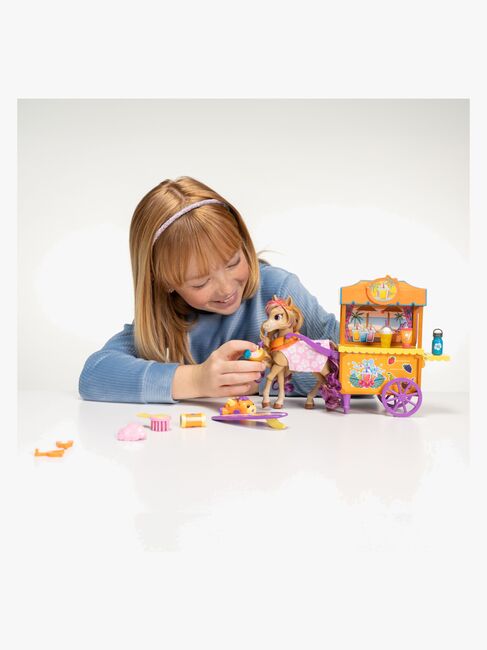 Wild Manes Bailey’s Surf & Snacks Lekesett