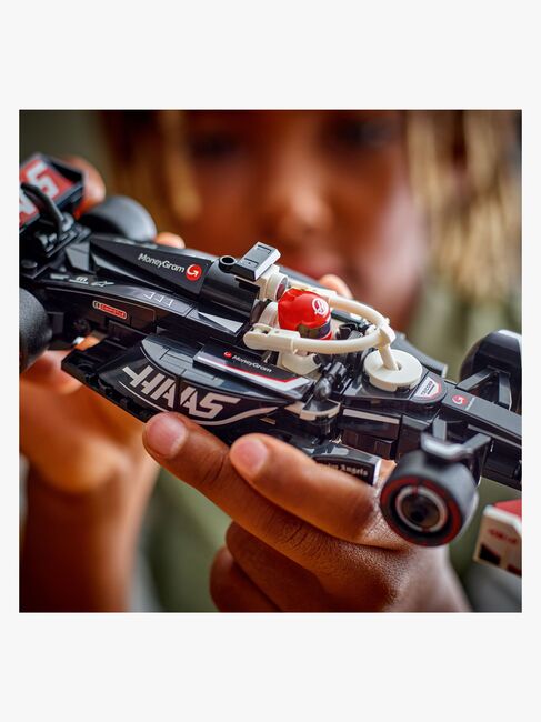 LEGO Speed Champions 77250 MoneyGram Haas F1 Team VF-24-racerbil