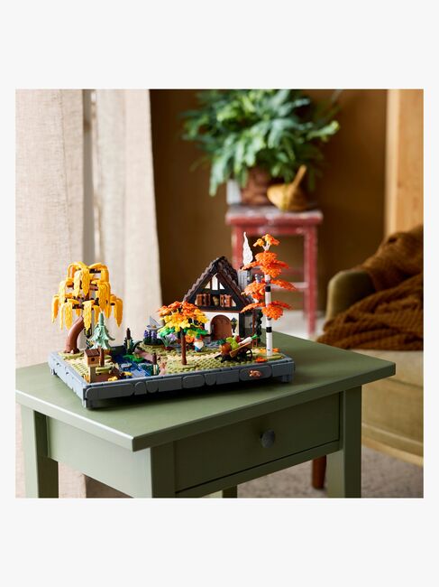 LEGO Icons 11372 Høstlig hage med lite hus