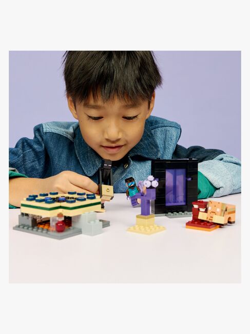 LEGO Minecraft 21584 Reise gjennom portalene til Nether og End
