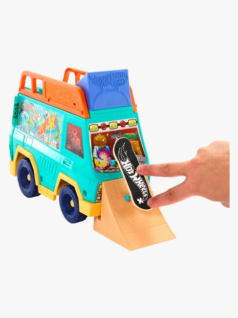 Hot Wheels Lekesett Skate Van