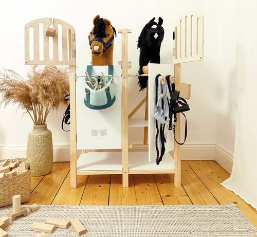 Small Foot Kjeppheststall