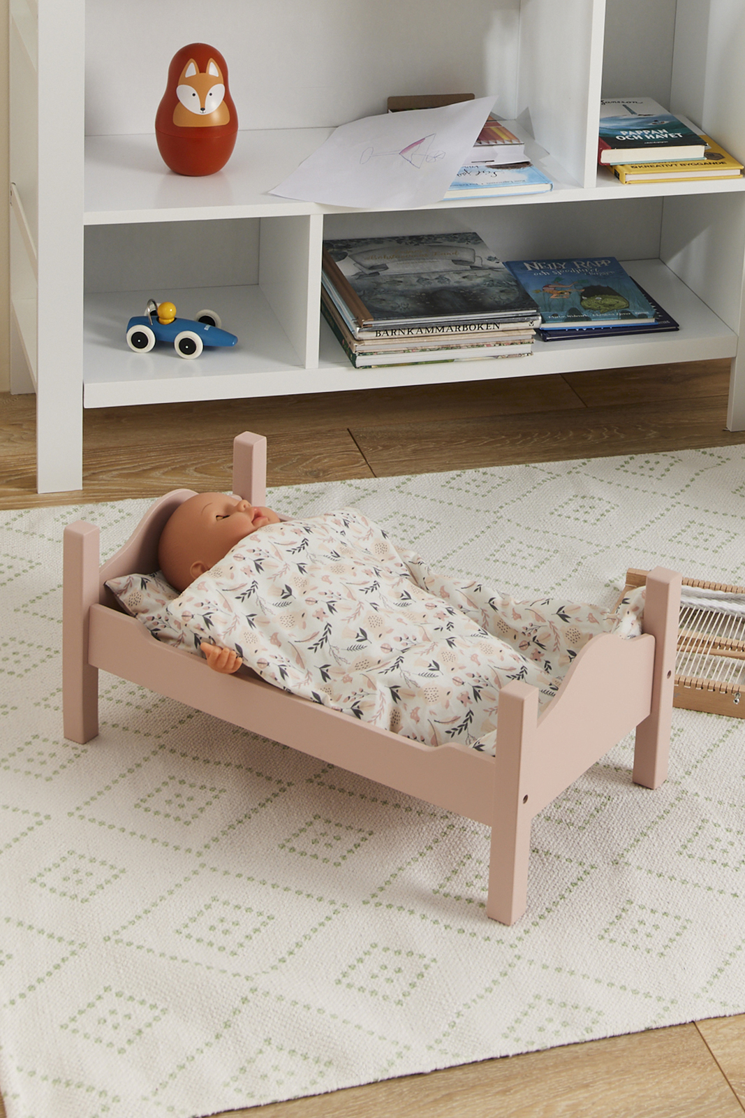 Alice & Fox Dukkeseng, Rosa