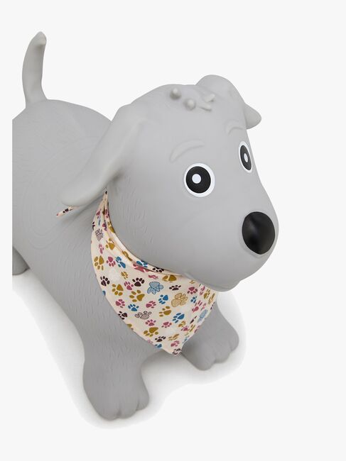 Cloudberry Castle Hoppedyr Hund med Skjerf, Grå