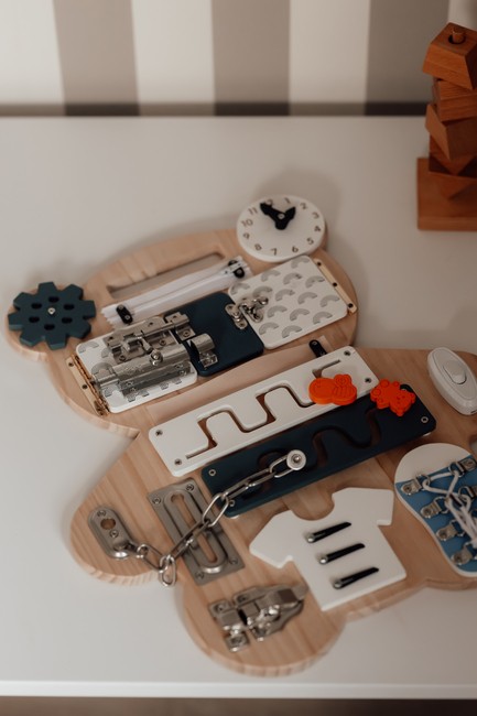 Hemmingsen Kids Mini Aktivitetstavle med Whiteboard