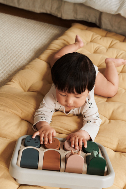 LIEWOOD Aviva Pop-up Aktivitetsleke, Sandy multi mix