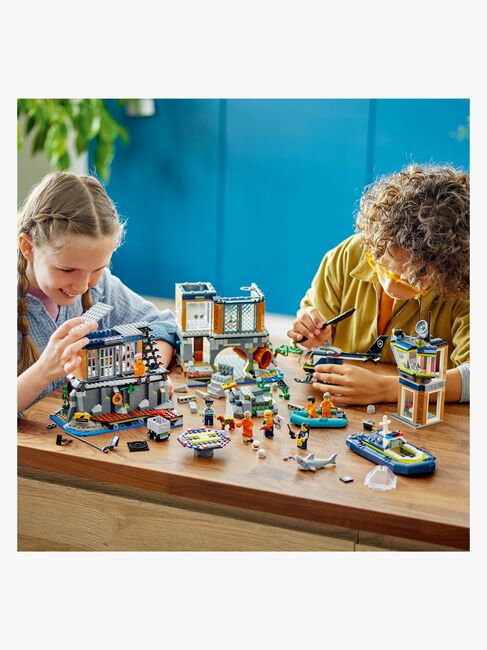 LEGO City 60419 Politiets fengselsøy