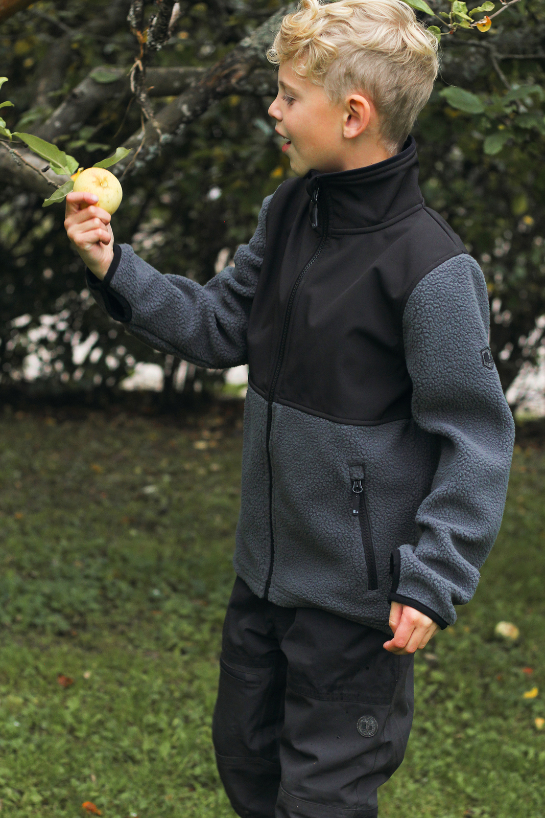 Lindberg Ramund Pilejakke, Anthracite