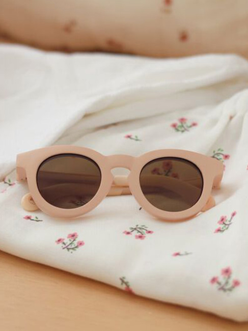 Solglasögon-BLUSH-3215_3a.jpg