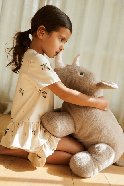 LIEWOOD Barnaby Neshorn Kosedyr 30 cm, Stone Beige