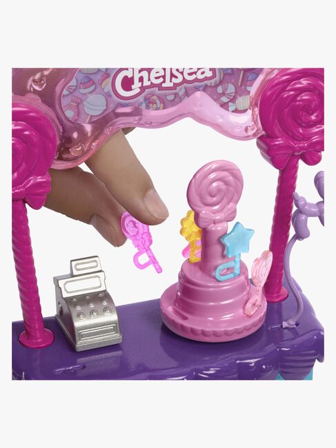 Barbie® Stacie-dukke og Lekesett